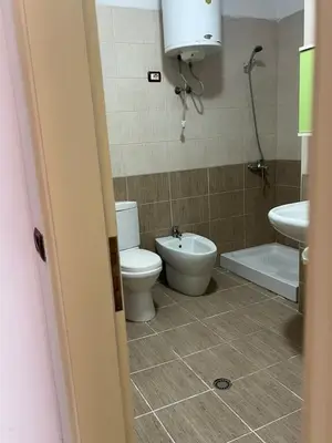 Appartamento 2+1 in affitto ad Astir, Tirana, 92 m². Foto 8 di 8