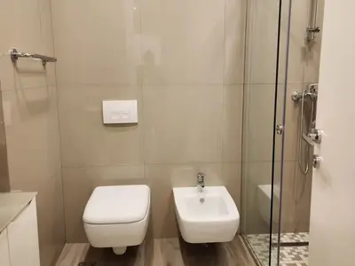 Apartment 1+1 for rent in Rruga e Kavajës, Tirana, 76 m². Photo 6 of 6