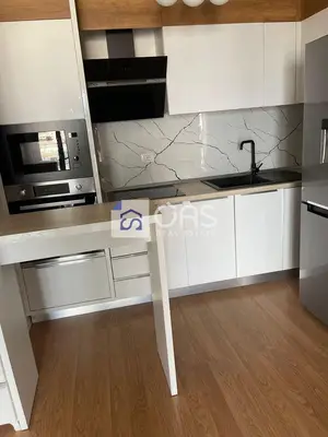 Appartamento 2+1 in affitto a Don Bosko, Tirana, 90 m². Foto 3 di 4