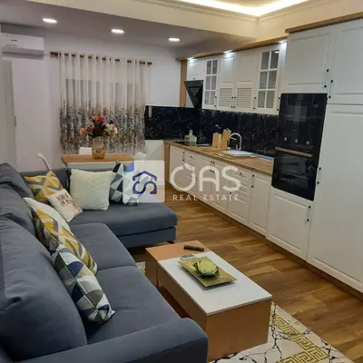 Appartamento 1+1 in affitto a Blloku, Tirana, 70 m². Foto 3 di 10
