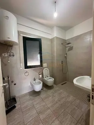 Apartment 3+1 for rent in Green City, Tirana, 137 m². Photo 5 of 8