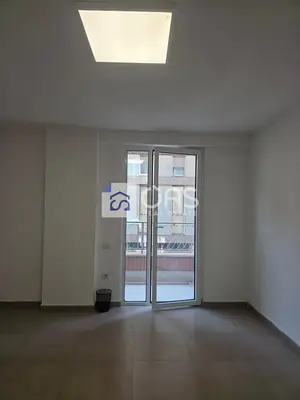 Ufficio in affitto a Rtsh, Tirana, 74 m². Foto 10 di 12