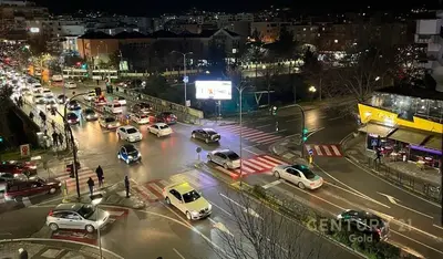 Negozio in affitto a Vasil Shanto, Tirana, 25 m². Foto 3 di 3