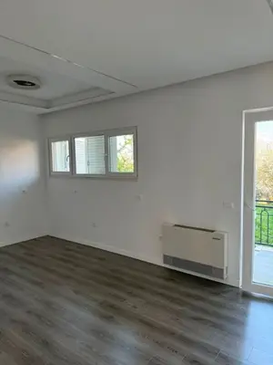 Villa in affitto a Mjull Bathore, Tirana, 424 m². Foto 4 di 12