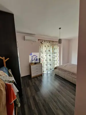 Appartamento 2+1 in affitto a Fresku, Tirana, 120 m². Foto 1 di 7