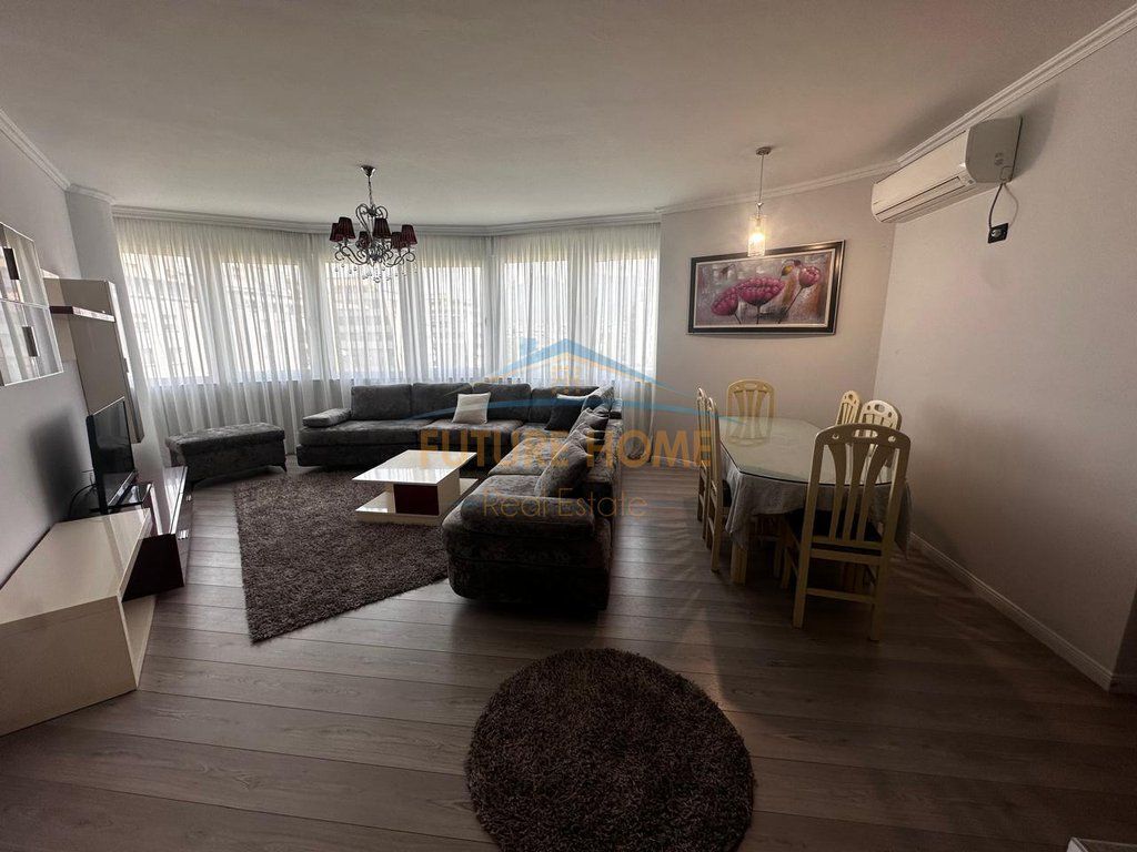 Apartament 3+1 me qera në Kompleksi Delijorgji, Tiranë, 115 m²
