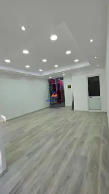 Ambient biznesi me qera në Ish Ekspozita, Tiranë, 40 m². Foto 2 nga 3