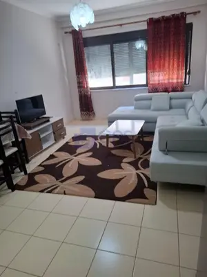 Apartament 1+1 me qera në Astir, Tiranë, 70 m². Foto 2 nga 9