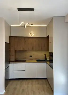 Apartament 2+1 me qera në Univers City, Tiranë, 92 m². Foto 2 nga 6