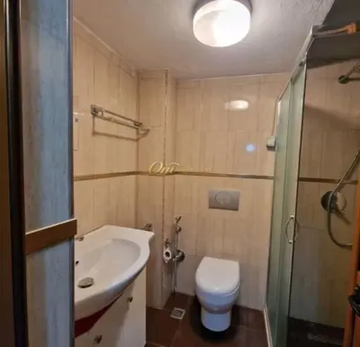 Apartment 3+1 for rent in Shallvaret, Tirana, 100 m². Photo 3 of 3