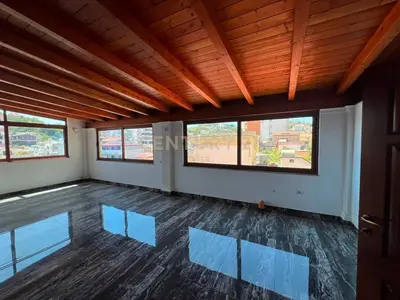 House for rent in Rruga Aleksander Goga, Durrës, 100 m². Photo 2 of 5