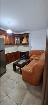Appartamento 1+1 in affitto a Rruga e Dibrës, Tirana, 47 m². Foto 1 di 5