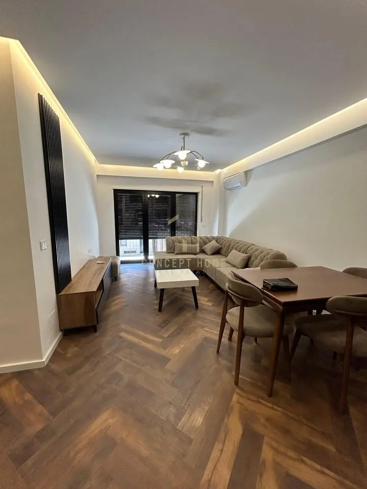 Apartament 2+1 me qera në Kodra e Diellit, Tiranë, 95 m². Foto 1 nga 10