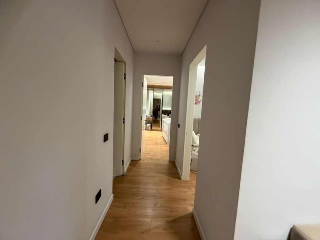 Apartment 2+1 for rent in Kompleksi Delijorgji, Tirana, 130 m². Photo 3 of 3