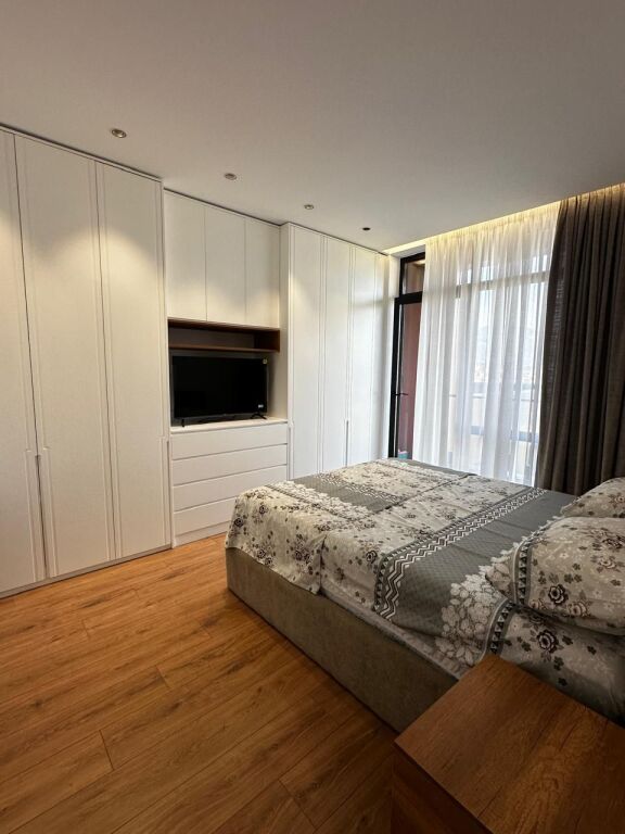 Apartment 1+1 for rent in Bulevardi i Ri, Tirana, 70 m². Photo 3 of 3