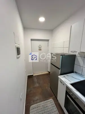 Appartamento in affitto a Qsut, Tirana, 45 m². Foto 4 di 7