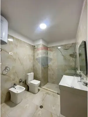Apartment 1+1 for rent in Rruga Marko Boçari, Tirana, 84 m². Photo 8 of 9
