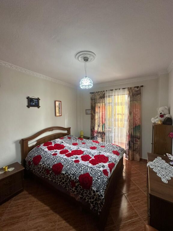 Apartament 2+1 me qera në Don Bosko, Tiranë, 90 m². Foto 3 nga 3