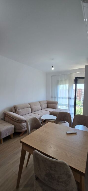 Appartamento 2+1 in affitto a Don Bosko, Tirana, 95 m². Foto 2 di 3