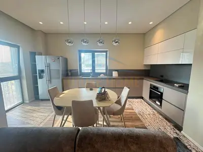 Apartment 2+1 for rent in Bulevardi Zhan D’Ark, Tirana, 102 m². Photo 2 of 7
