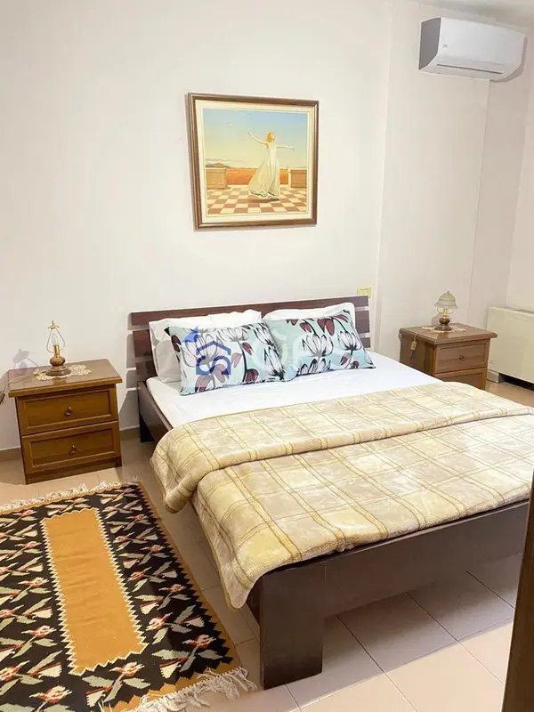 Dupleks 3+1 me qera në Rruga e Elbasanit, Tiranë, 140 m²