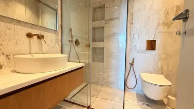 Apartment 2+1 for rent in Ambasador 3, Tirana, 130 m². Photo 6 of 8