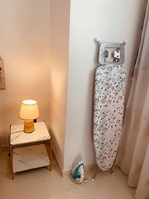 Vilë 1+1 me qera në Rruga e Kavajës, Tiranë, 50 m². Foto 1 nga 11