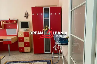 Apartment 3+1 for rent in Rruga Bardhok Biba, Tirana, 139 m². Photo 4 of 12