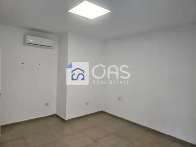 Ufficio in affitto a Rtsh, Tirana, 74 m². Foto 11 di 12