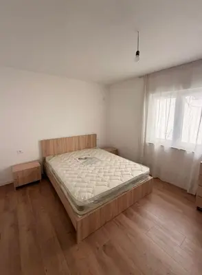 Apartament 1+1 me qera në Rruga e Kosovarëve, Tiranë, 62 m². Foto 1 nga 8