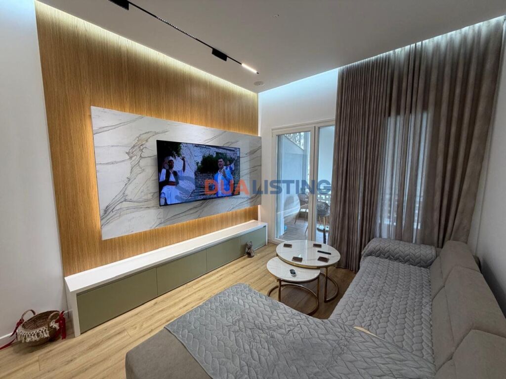 Appartamento 2+1 in affitto a Kopshti Botanik Zoologjik, Tirana, 120 m²