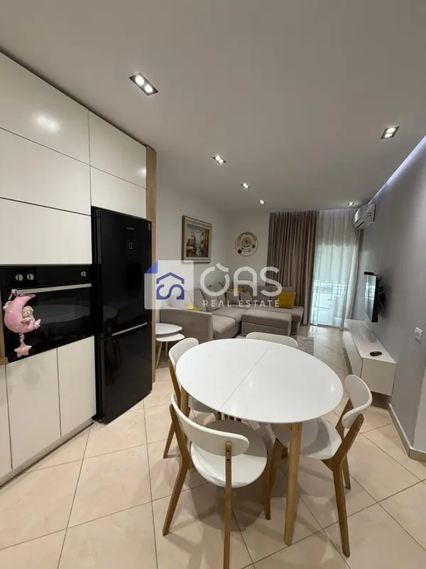Appartamento 1+1 in affitto a Pallati me Shigjeta, Tirana, 65 m²