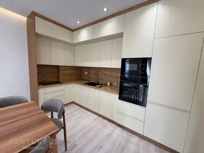 Appartamento 1+1 in affitto a Zogu i Zi, Tirana, 71 m². Foto 5 di 10