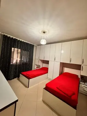 Appartamento 2+1 in affitto a Plazhi Rrota e Kuqe, Durazzo, 150 m². Foto 8 di 8