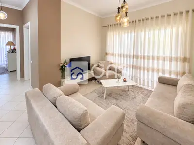 Apartament 2+1 me qera në Komuna e Parisit, Tiranë, 95 m². Foto 2 nga 4