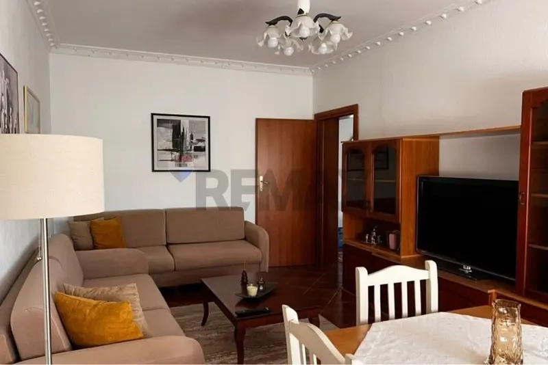 Apartment 2+1 for rent in Rruga e Elbasanit, Tirana, 80 m²