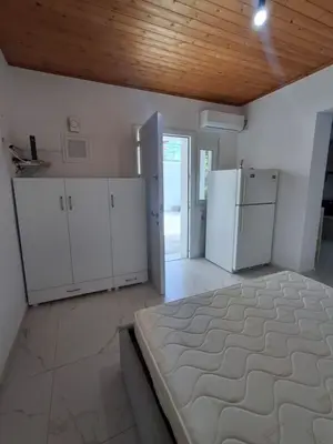 Studio for rent in Rruga e re, Vlorë, 50 m². Photo 4 of 12