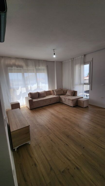 Apartament 2+1 me qera në Don Bosko, Tiranë, 110 m²