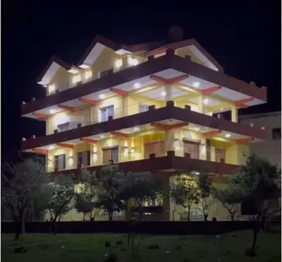 Villa in affitto a Tufinë, Tirana, 793 m². Foto 1 di 3