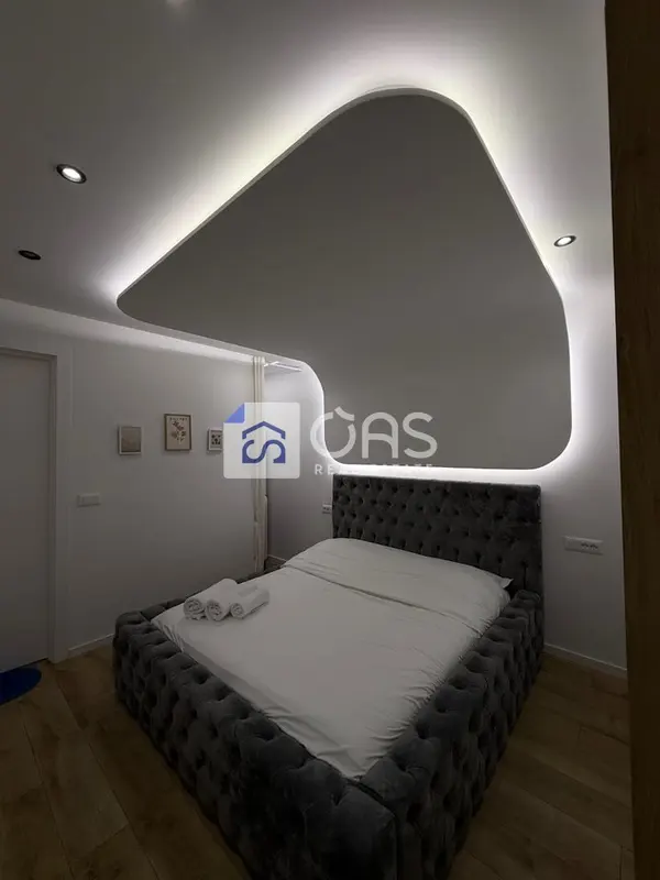 Apartment 1+1 for rent in 21 Dhjetori, Tirana, 40 m²