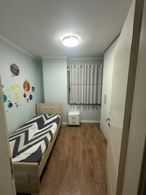 Apartment 2+1 for rent in Pallatet Cabej, Tirana, 85 m². Photo 3 of 3