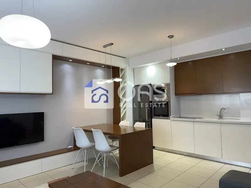 Apartament 1+1 me qera në 5 Maj, Tiranë, 70 m²