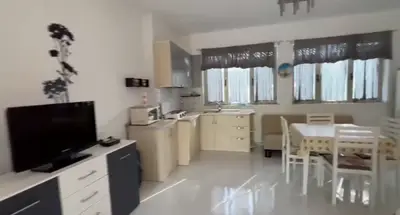 Garsoniere me qera në Prush, Tiranë, 240 m². Foto 2 nga 10