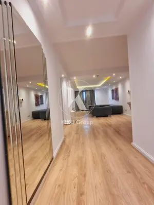 Apartament 2+1 me qera në Rruga e Elbasanit, Tiranë, 150 m². Foto 3 nga 8
