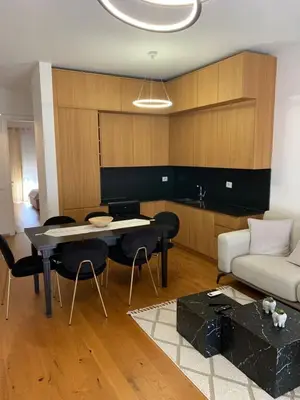 Apartament 2+1 me qera në TEG, Tiranë, 106 m². Foto 10 nga 11