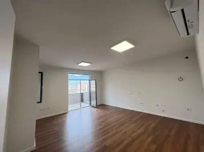 Office for rent in Toptani, Tirana, 134 m². Photo 4 of 7
