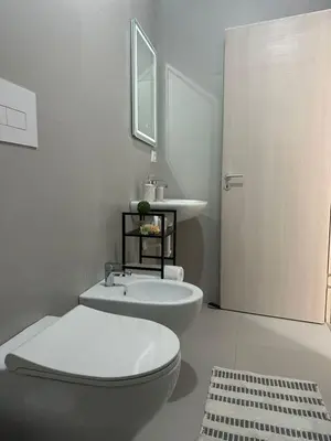 Apartament 1+1 me qera në Nexho Konomi, Tiranë, 67 m². Foto 3 nga 12