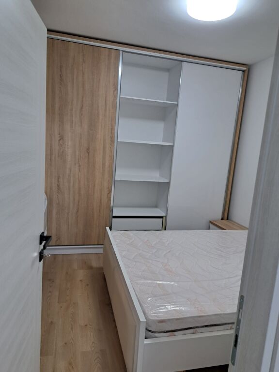 Appartamento 2+1 in affitto a Paskuqan, Kamza, 90 m². Foto 3 di 3