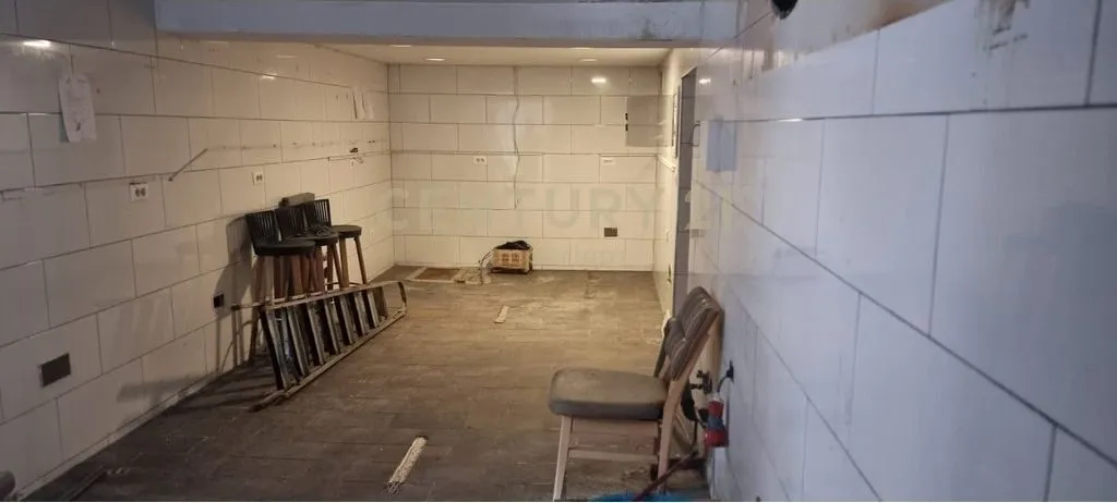 Ambient biznesi me qera në Lulishtja 1 Maji, Tiranë, 103 m². Foto 1 nga 4