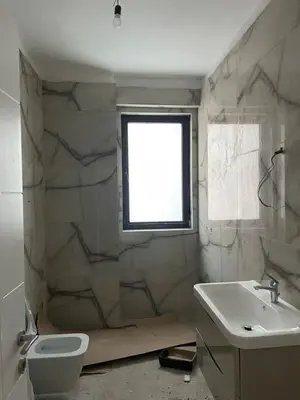 Apartament 2+1 me qera në Myslym Shyri, Tiranë, 90 m². Foto 8 nga 10